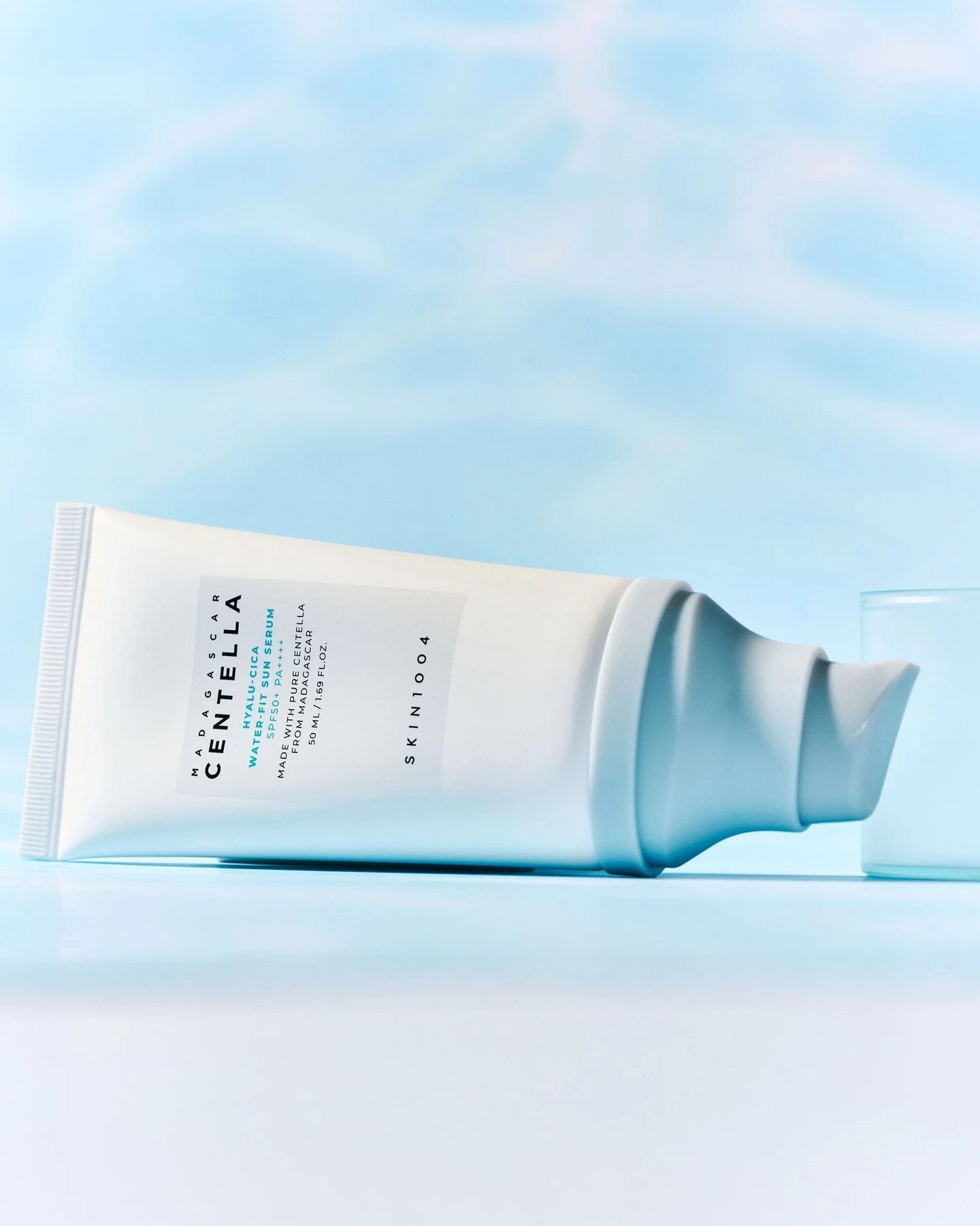 Skin1004 – Madagascar Centella Hyallu-Cica Water Fit Sun Serum 15ml