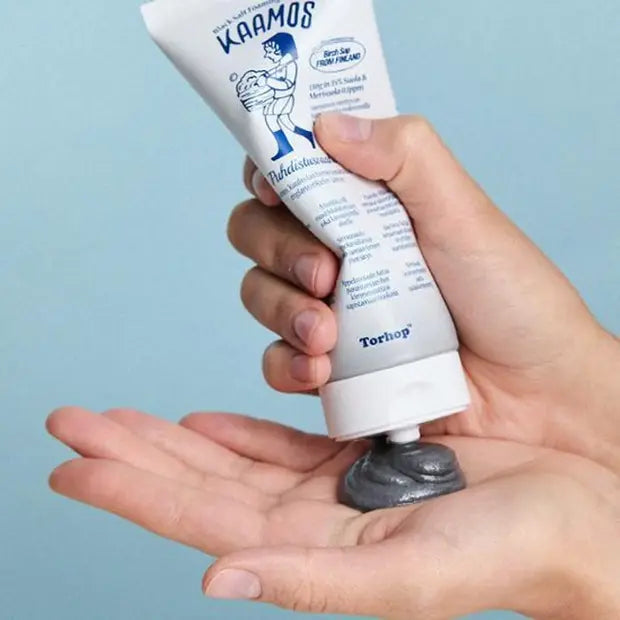 Torhop – Kaamos Black Salt Foaming Cleanser 130g